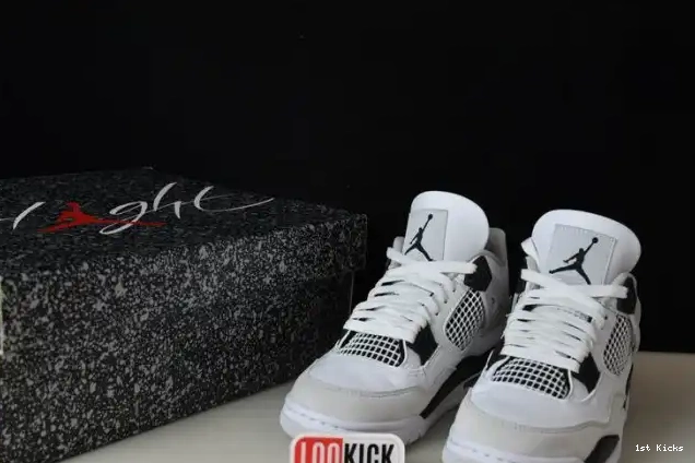 1st Kicks Jordan Black 4 Military Retro DH6927-111 0602